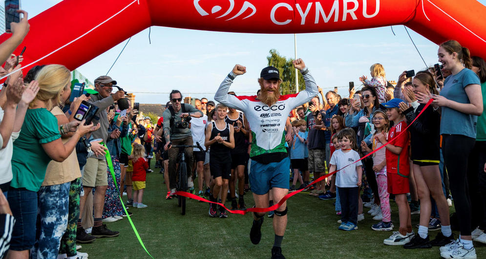 Sean Conway completes record-breaking 105 Ironman Distance Triathlons, Back-to-back